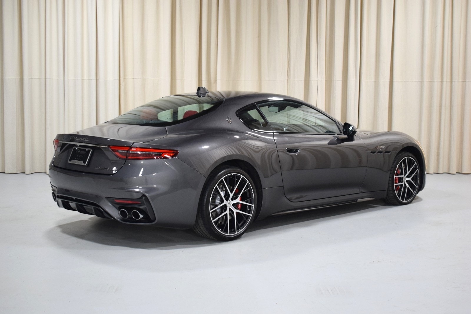 Thumbnail: 2024 Maserati GranTurismo - 11