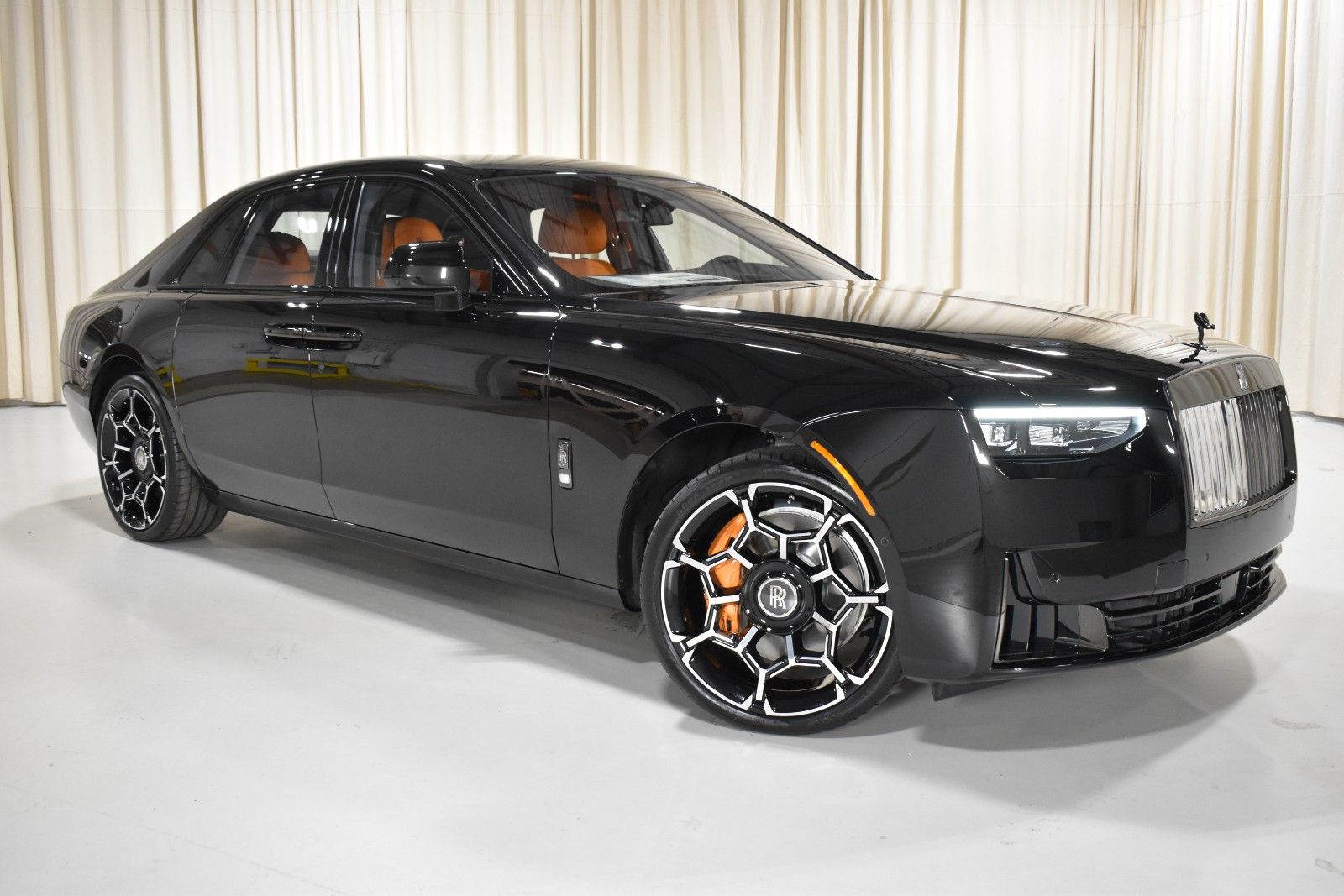 Thumbnail: 2027 Rolls-Royce Ghost - 13