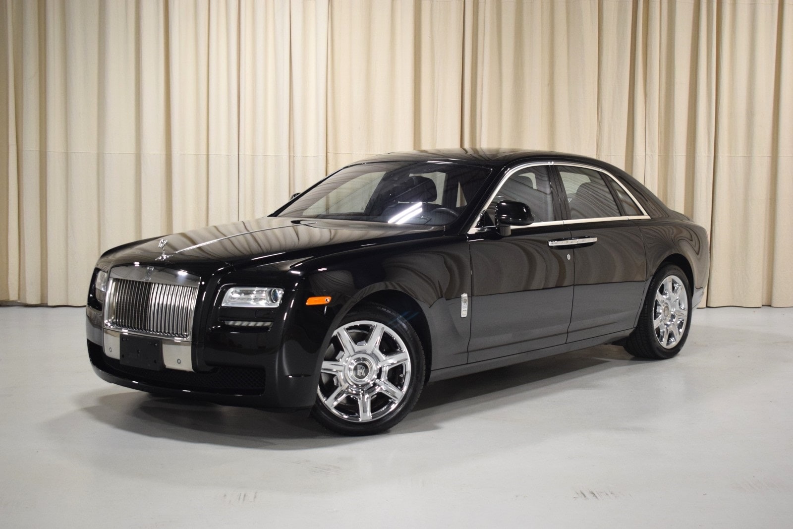 Thumbnail: 2012 Rolls-Royce Ghost - 1