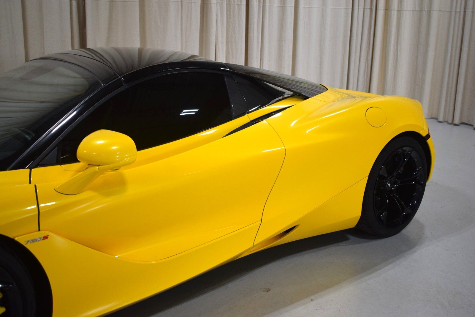 Thumbnail: 2020 Mclaren 720S - 3