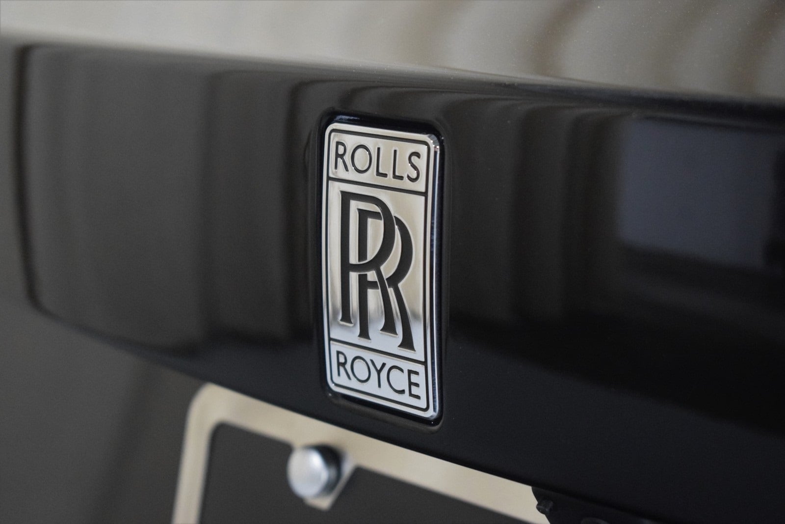 Thumbnail: 2024 Rolls-Royce Spectre - 15