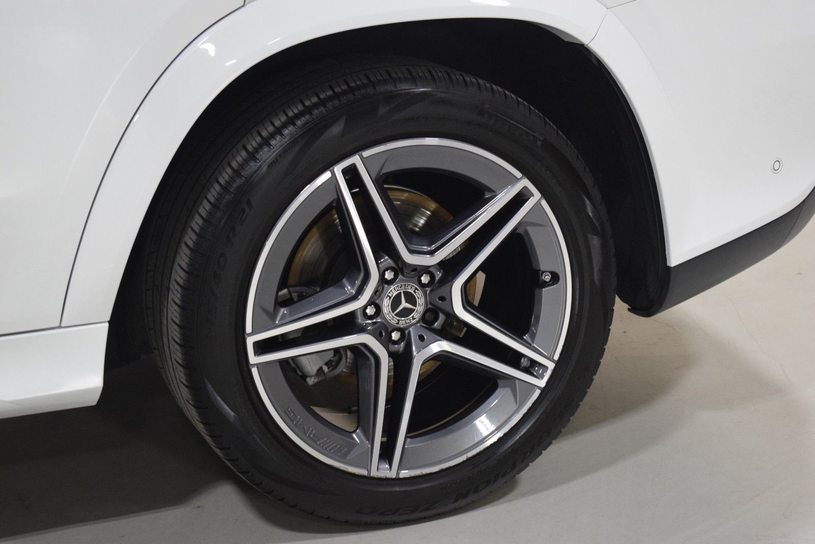 Thumbnail: 2025 Mercedes-Benz GLS - 6