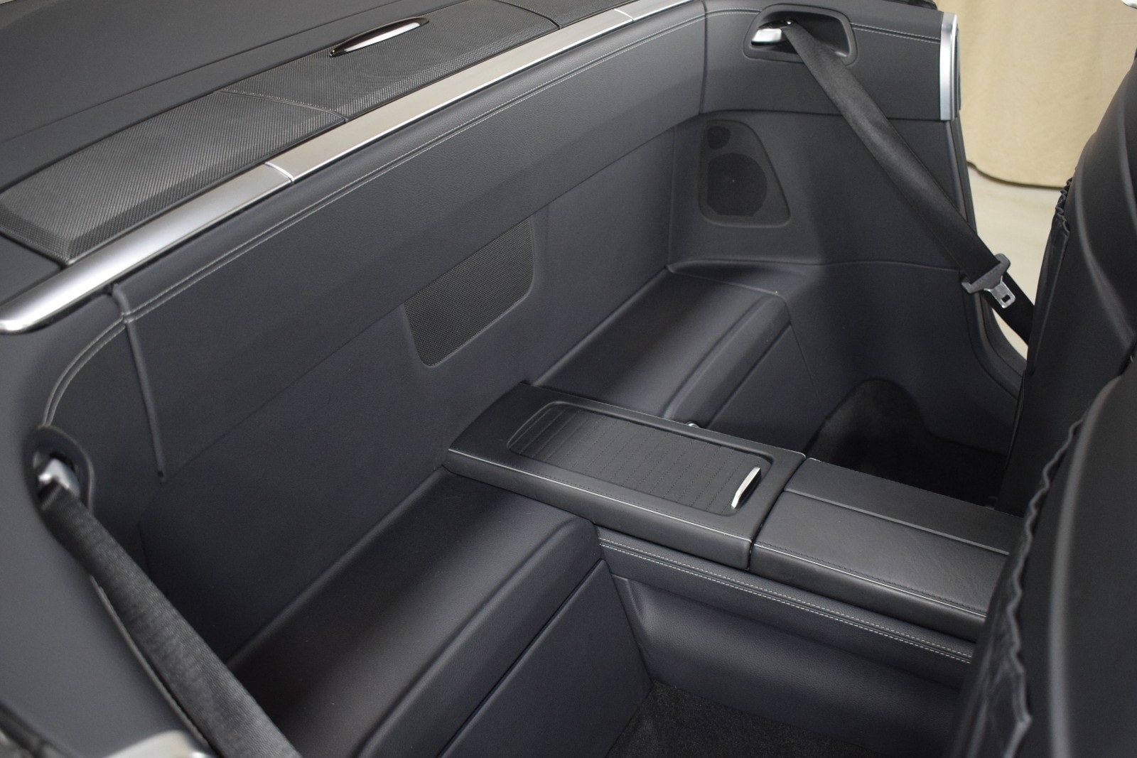 Thumbnail: 2013 Mercedes-Benz SL-Class - 19