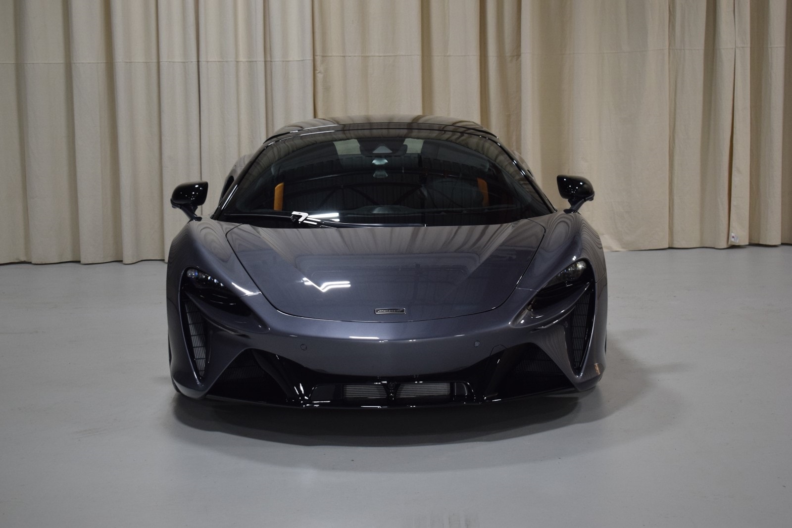 2025 Mclaren Artura TechLux 7