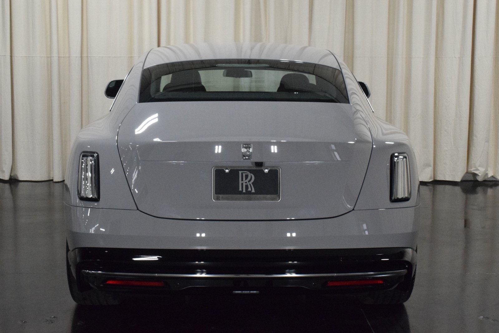 Thumbnail: 2024 Rolls-Royce Spectre - 13