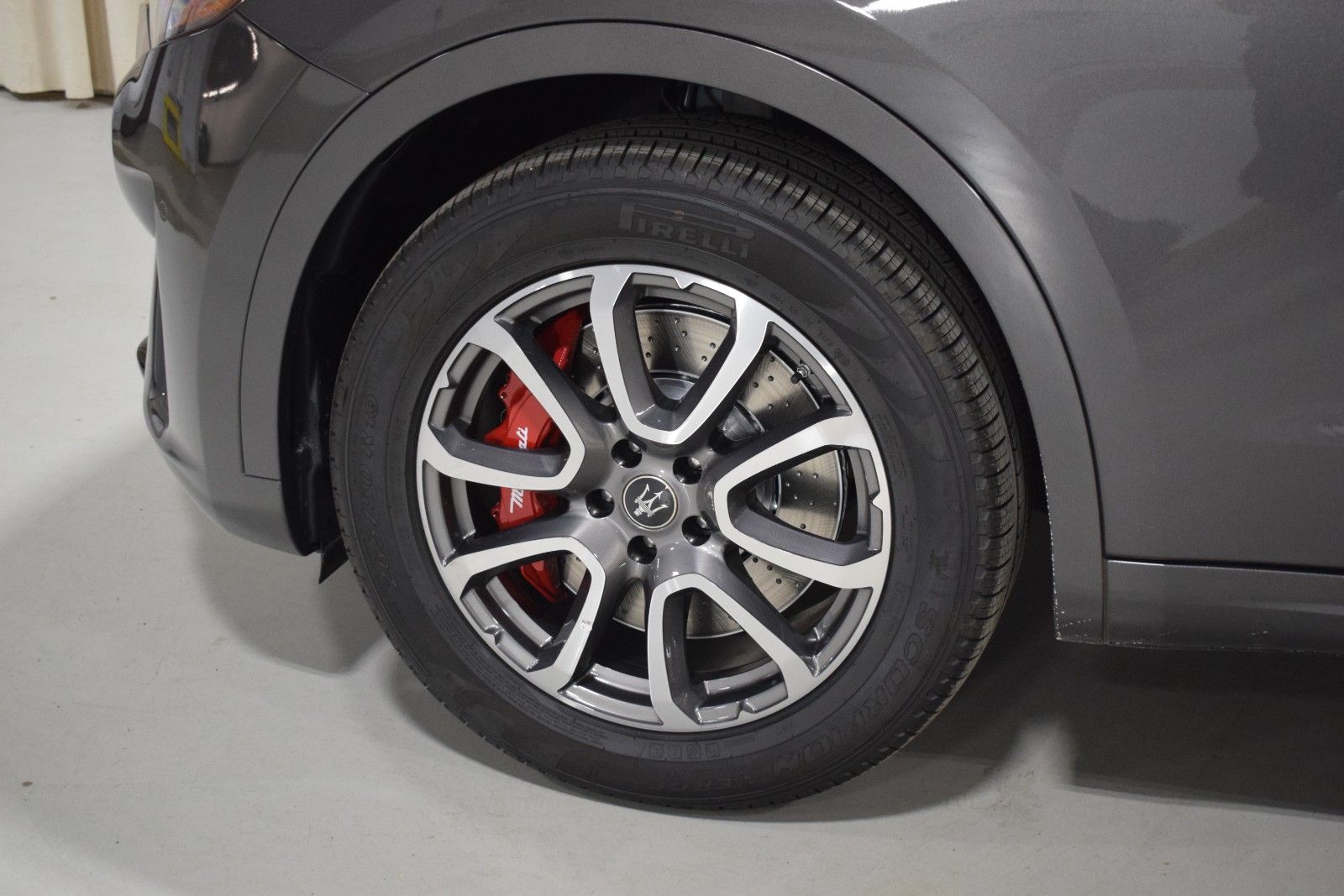 Thumbnail: 2022 Maserati Levante - 6