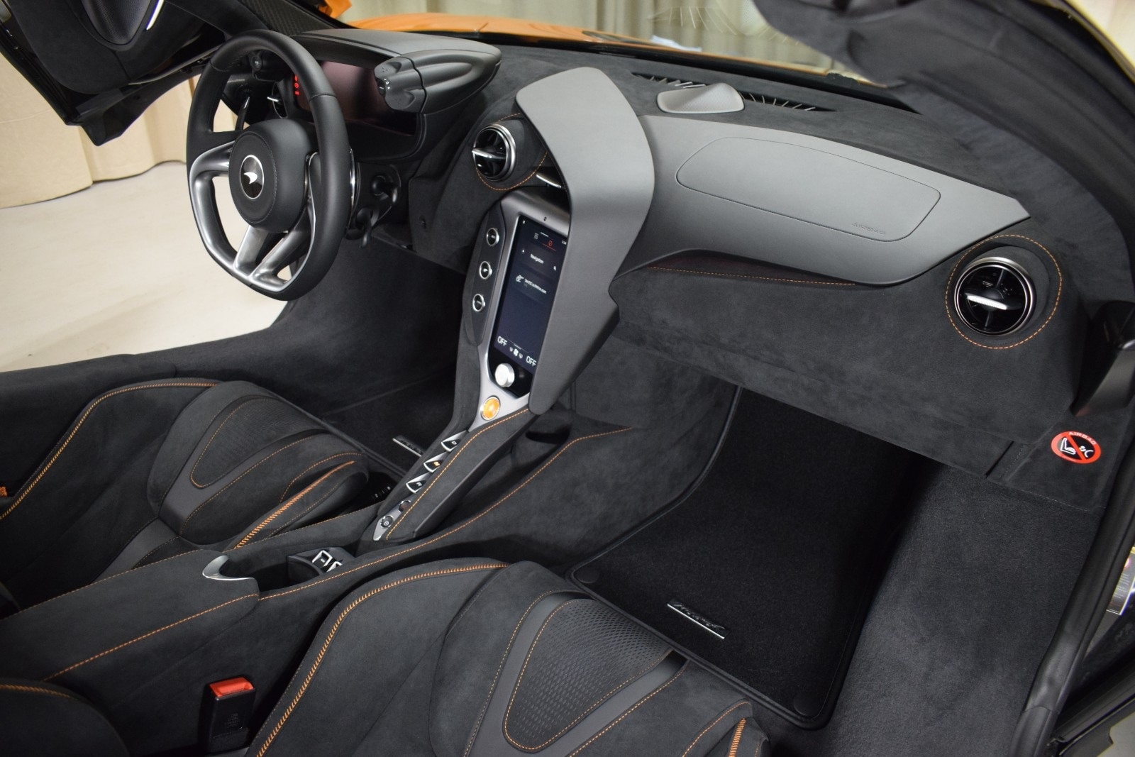 Thumbnail: 2026 Mclaren 750S - 21