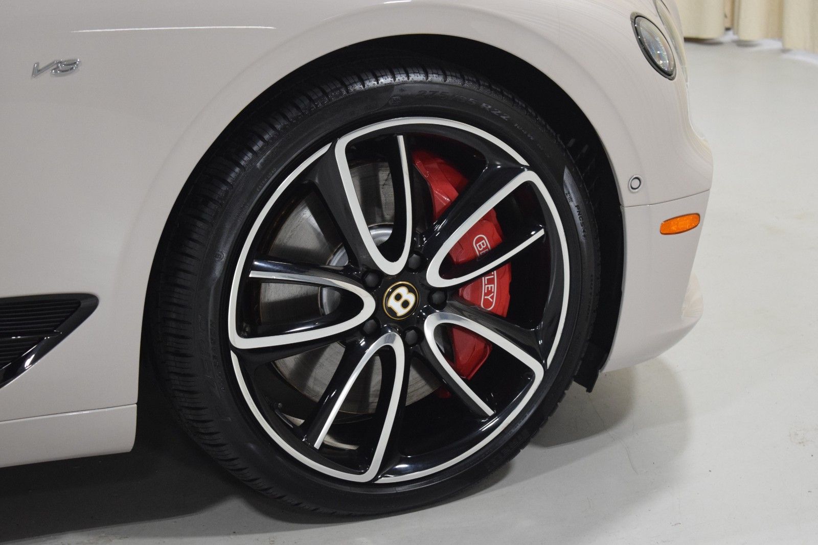 Thumbnail: 2020 Bentley Continental - 7