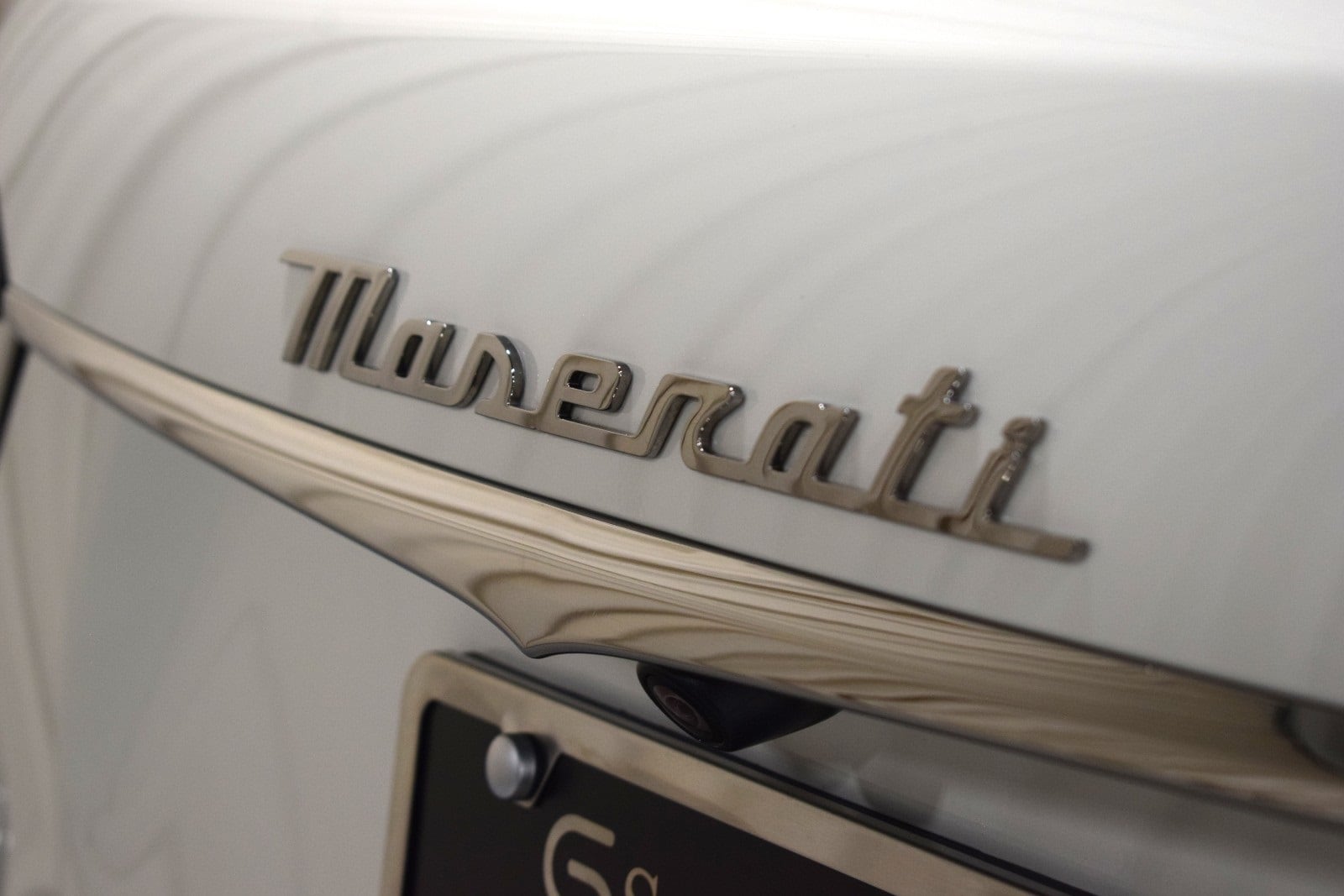 Thumbnail: 2022 Maserati Levante - 12