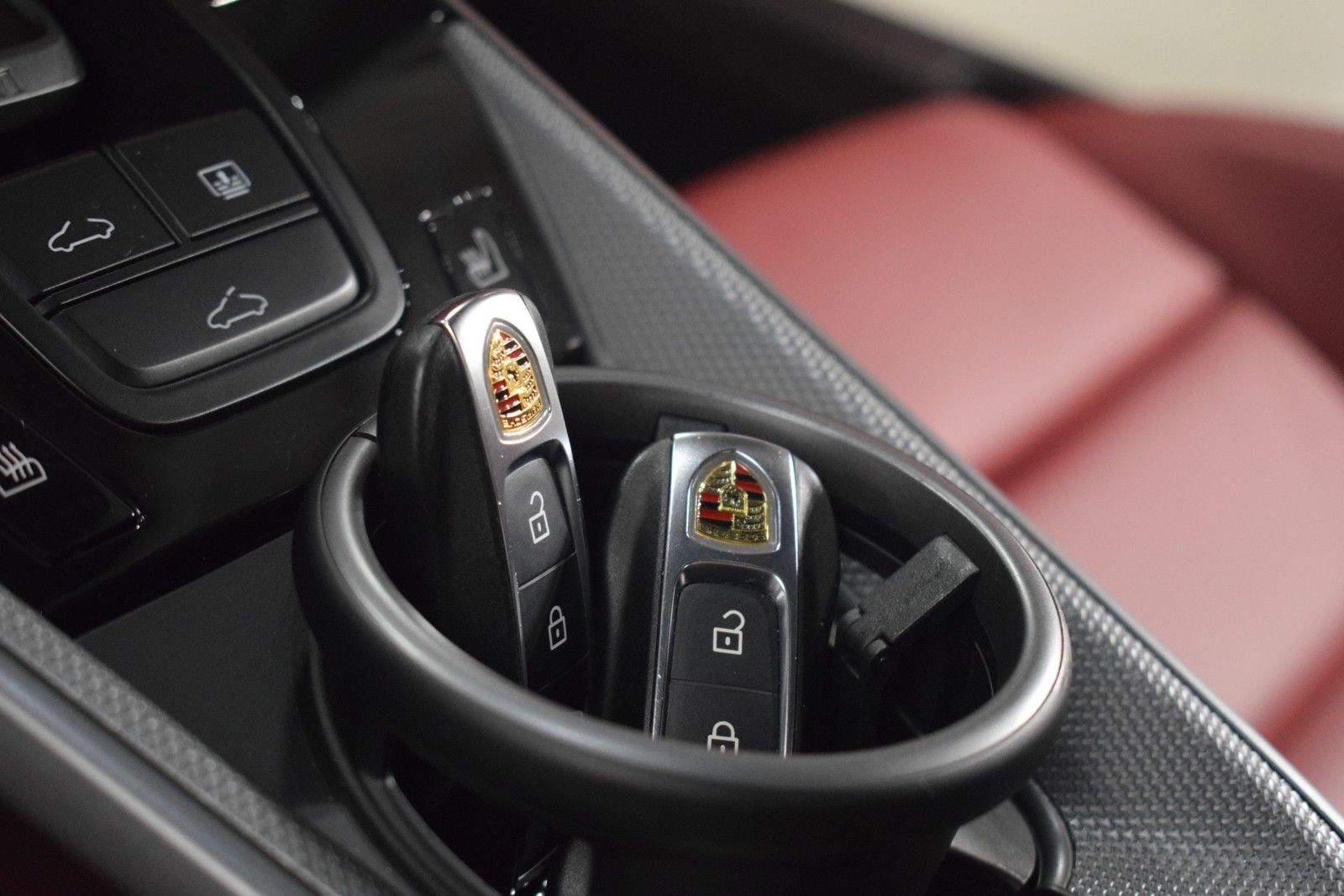 Thumbnail: 2024 Porsche 911 - 39