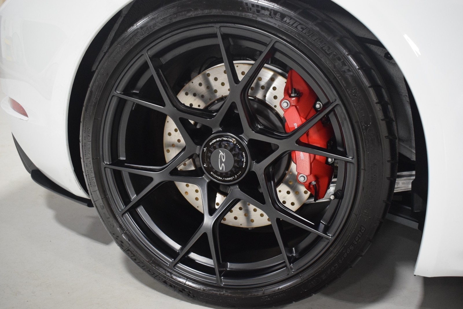 Thumbnail: 2024 Porsche  - 17