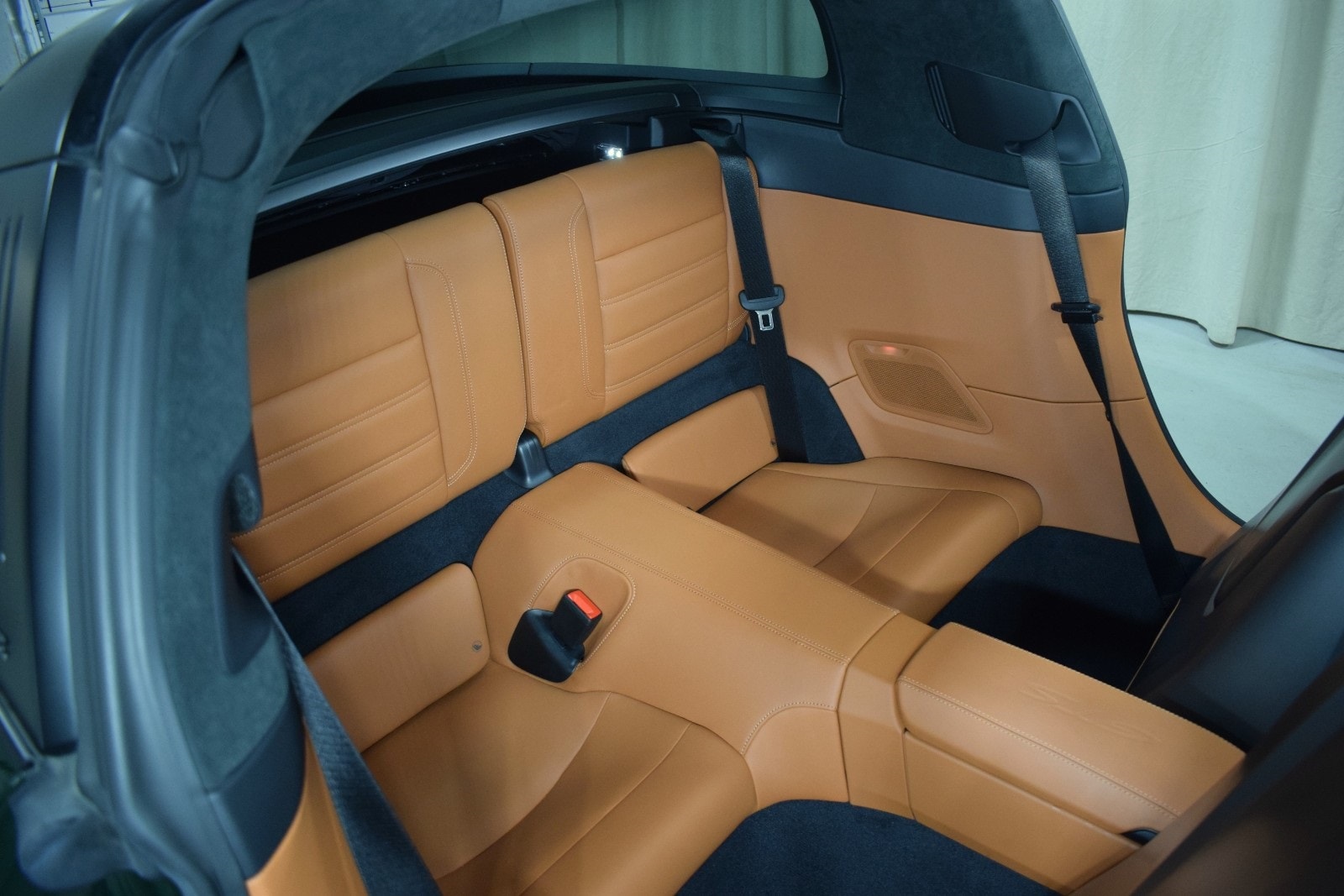 Thumbnail: 2026 Porsche 911 - 20