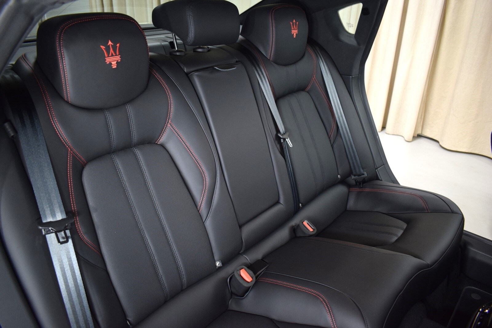Thumbnail: 2024 Maserati Quattroporte - 18