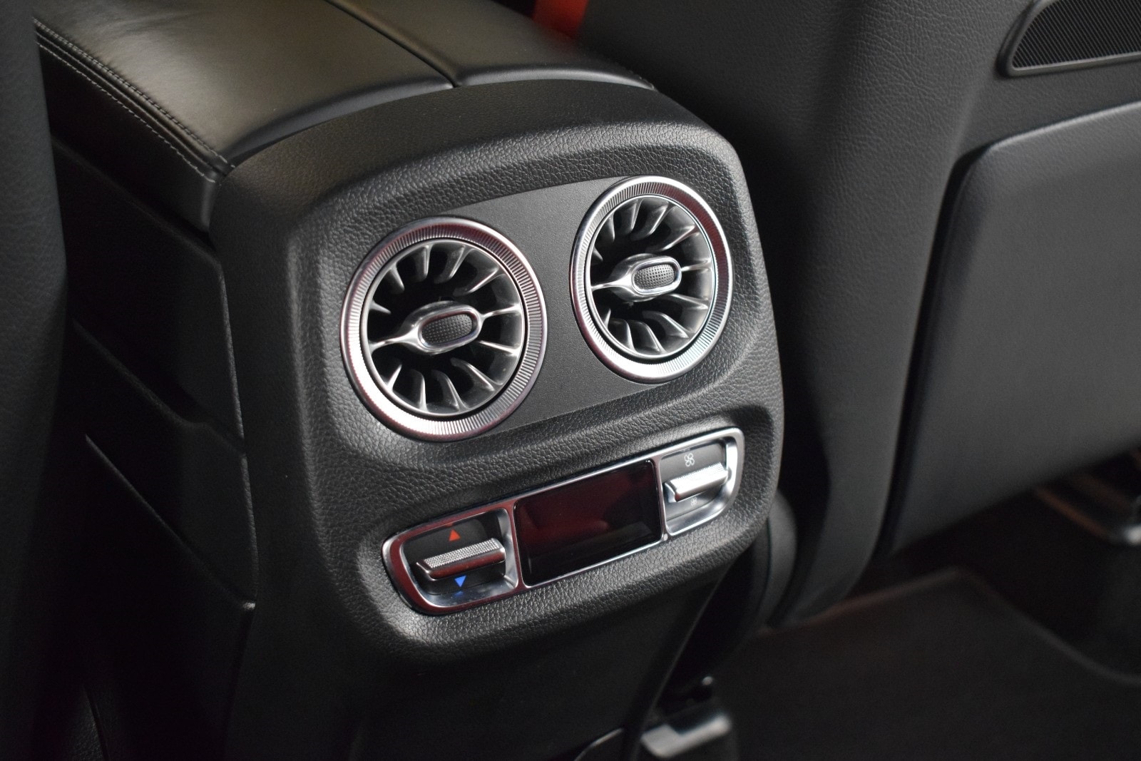 Thumbnail: 2023 Mercedes-Benz G-Class - 22