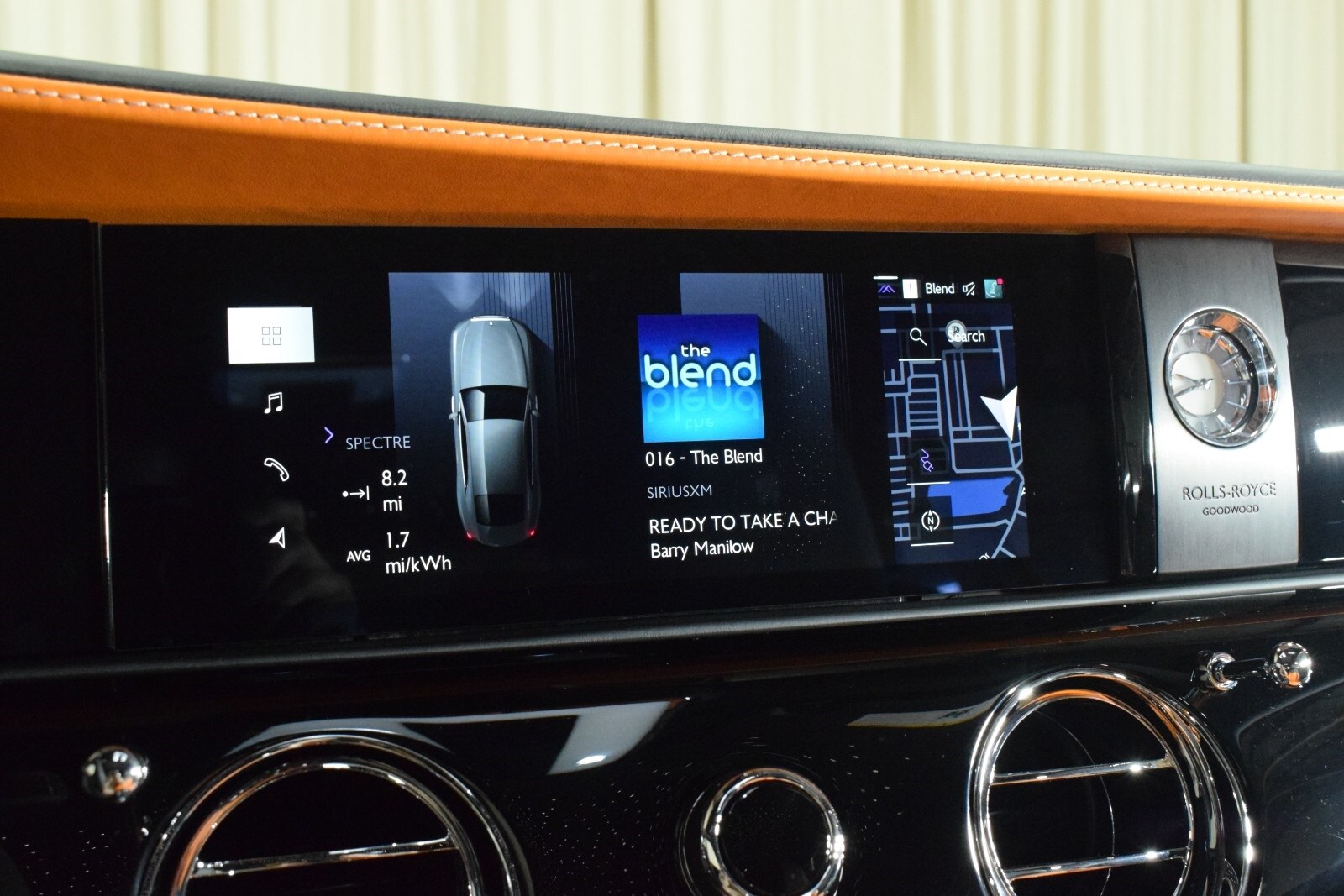 Thumbnail: 2024 Rolls-Royce Spectre - 28