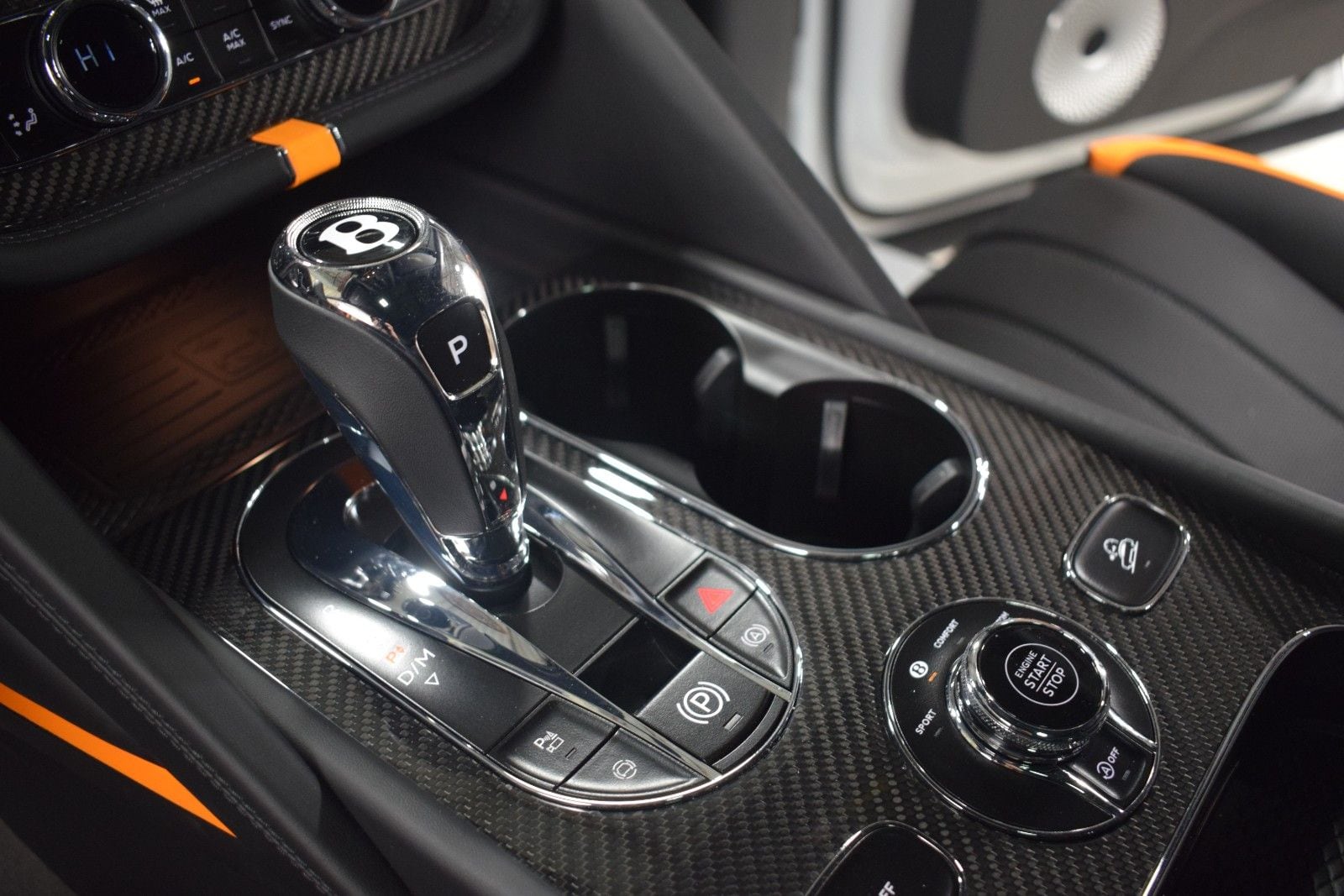 Thumbnail: 2026 Bentley Bentayga - 35