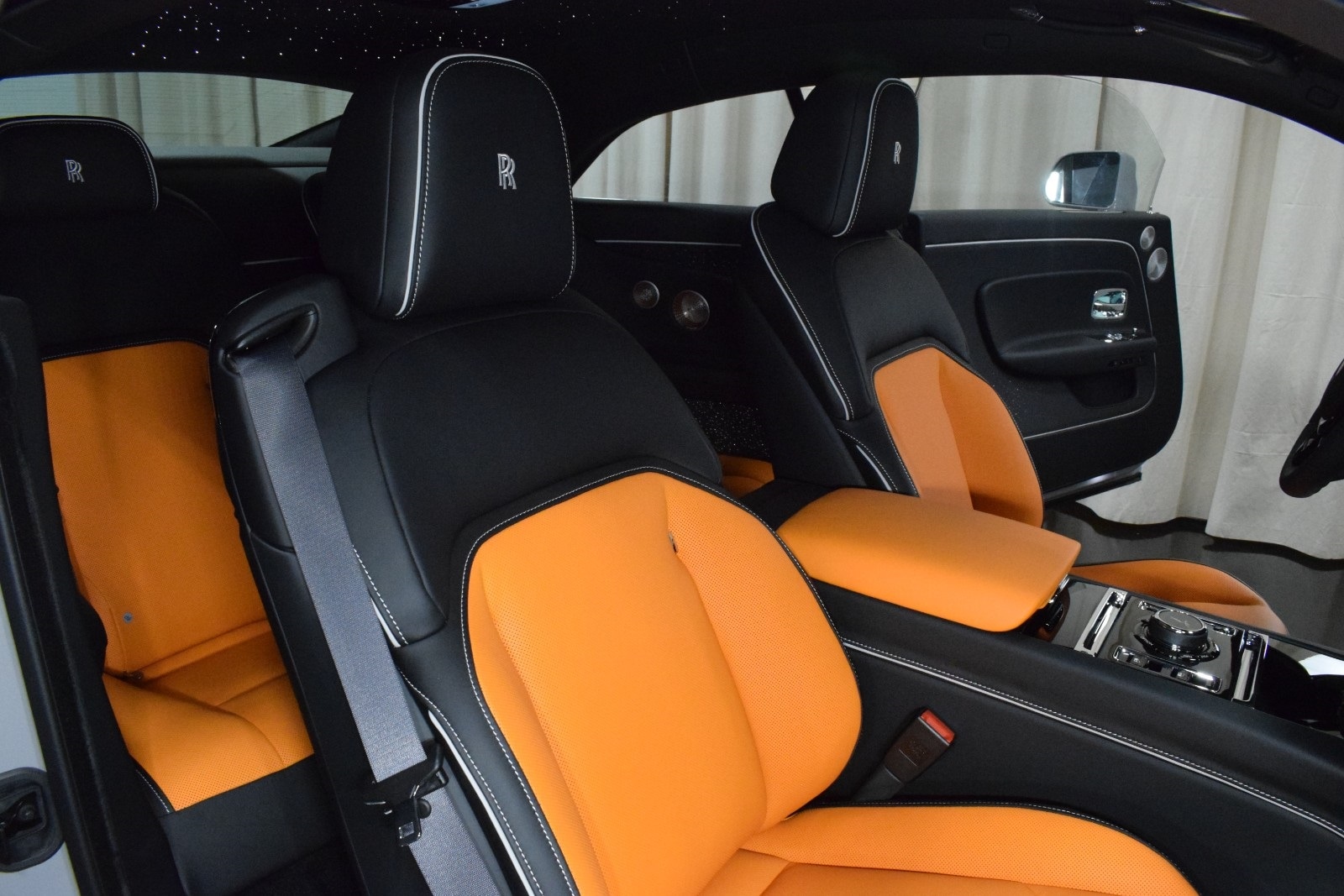 Thumbnail: 2024 Rolls-Royce Spectre - 21