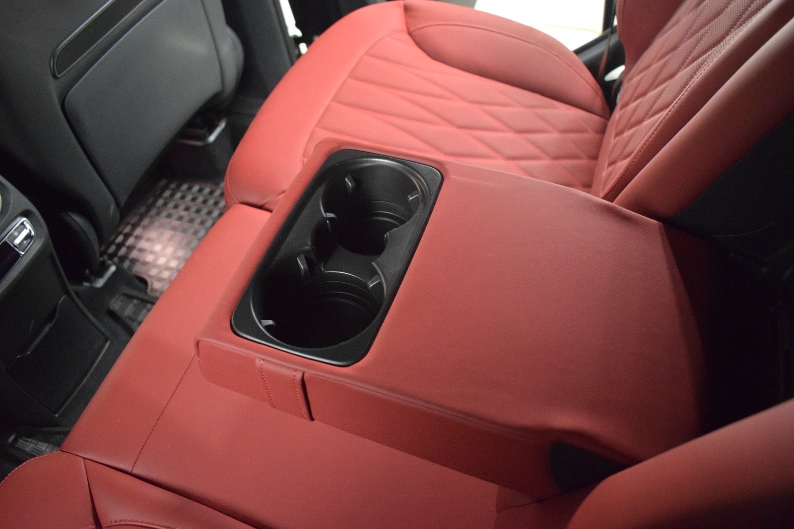 Thumbnail: 2024 Mercedes-Benz G-Class - 21