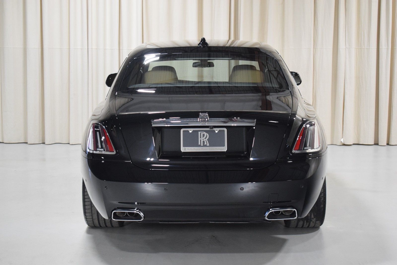 Thumbnail: 2026 Rolls-Royce Ghost - 11
