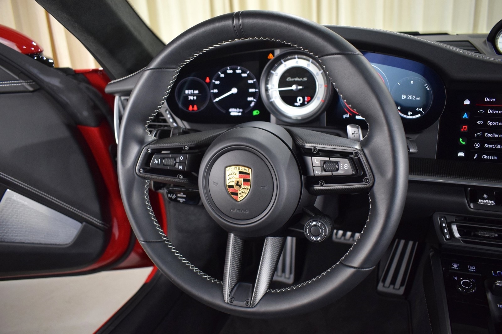 Thumbnail: 2022 Porsche 911 - 21