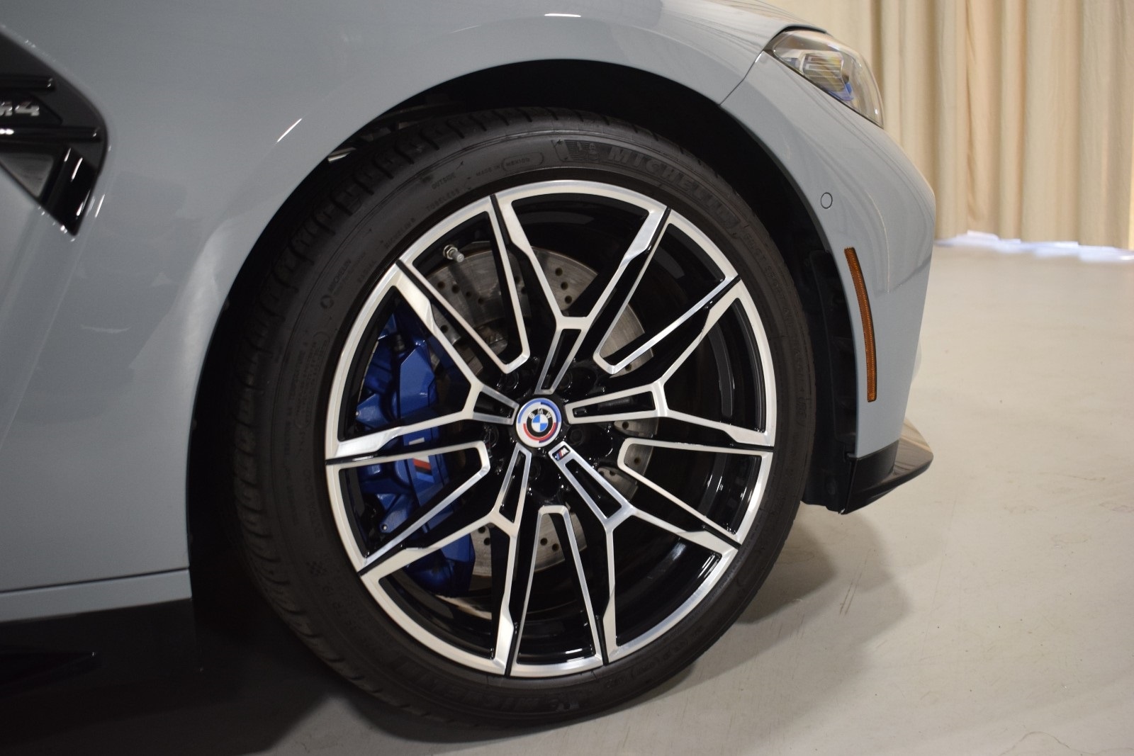 Thumbnail: 2023 BMW M4 - 16