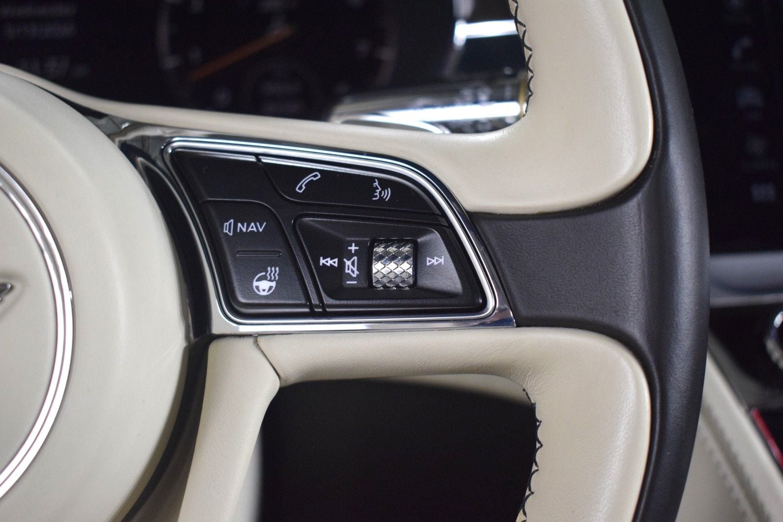 Thumbnail: 2020 Bentley Continental - 26