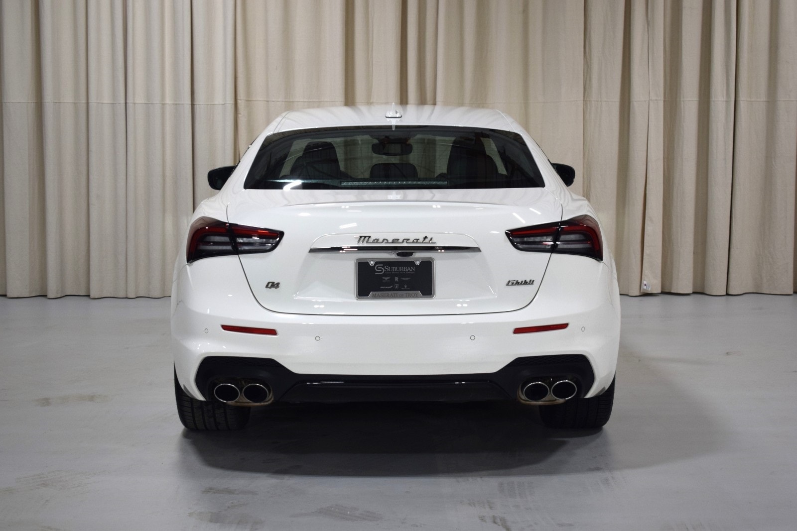 Thumbnail: 2024 Maserati Ghibli - 14