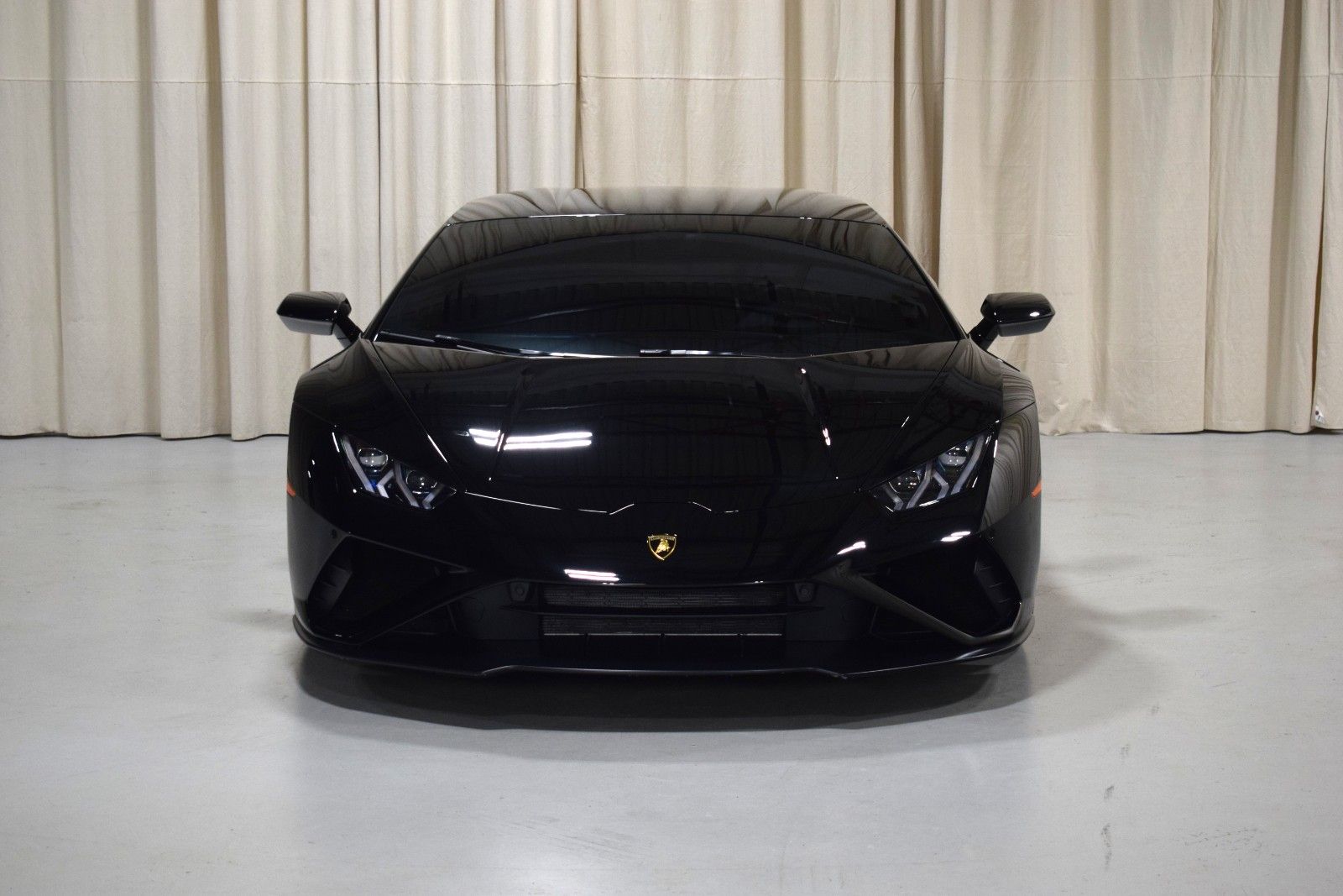 Thumbnail: 2023 Lamborghini Huracan - 7