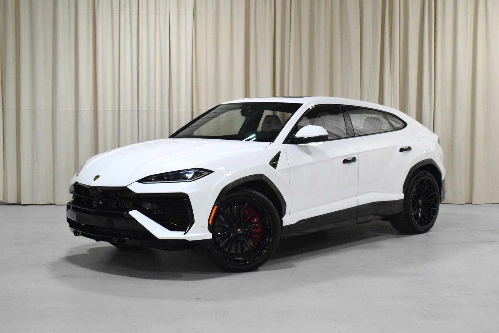 2025 Lamborghini Urus  -
                  Troy, MI