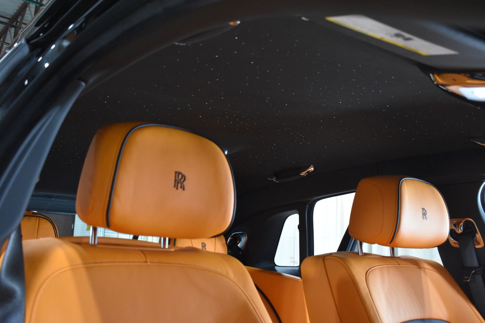 Thumbnail: 2027 Rolls-Royce Ghost - 46