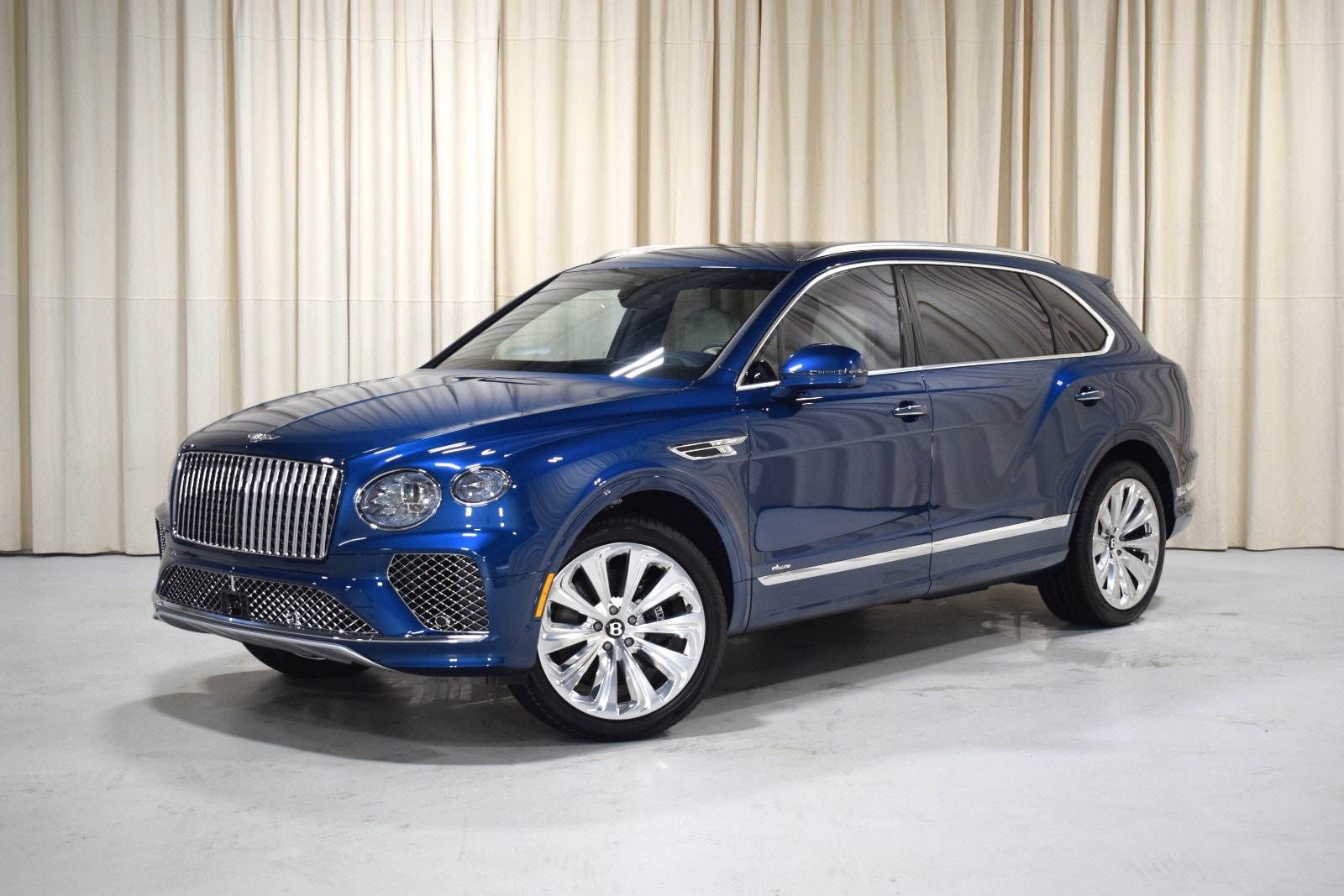 2024 Bentley Bentayga Azure -
                  Troy, MI
