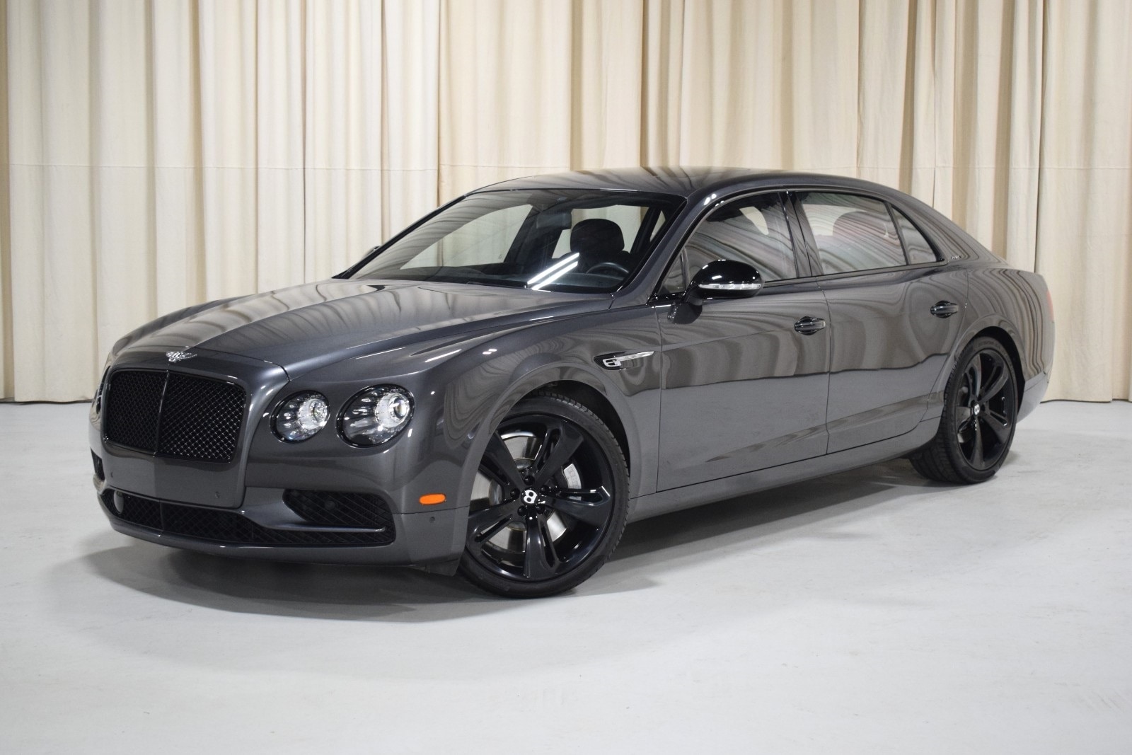 2018 Bentley Flying Spur S -
                  Troy, MI