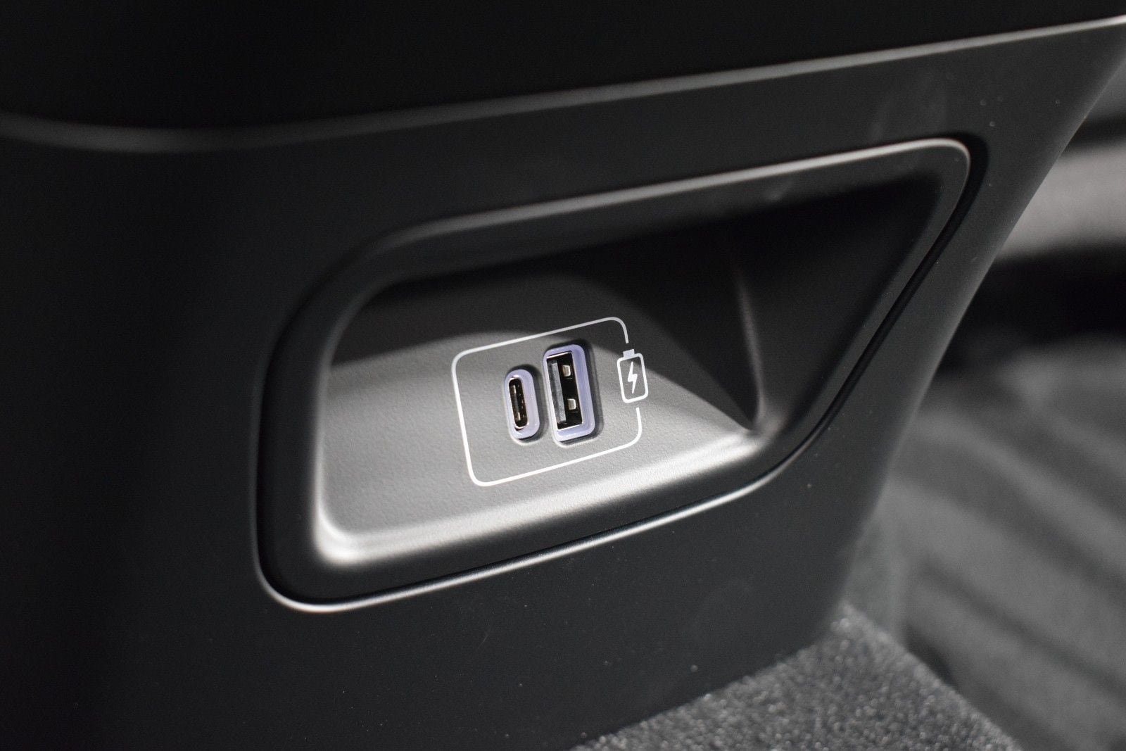 Thumbnail: 2025 Maserati Grecale - 24