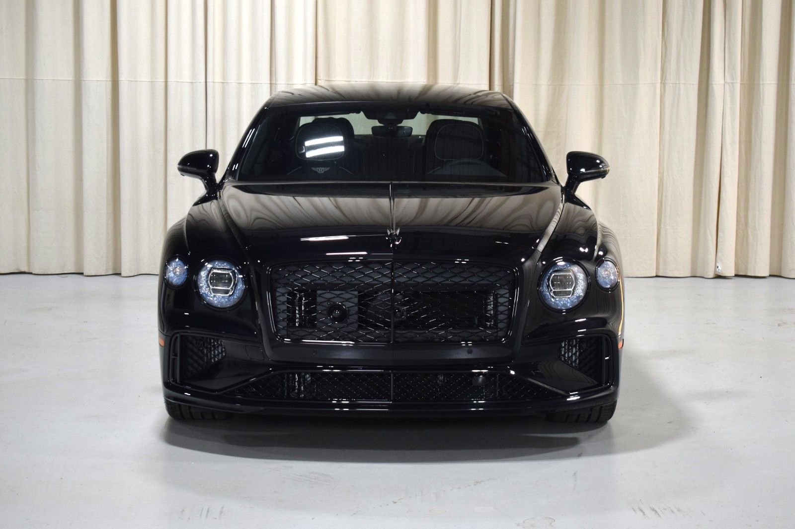 Thumbnail: 2026 Bentley Flying Spur - 11