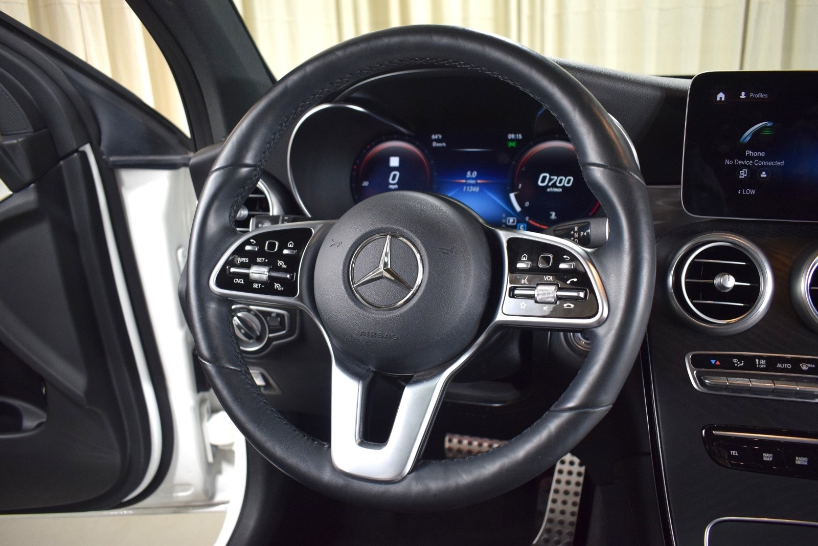 Thumbnail: 2021 Mercedes-Benz GLC - 28