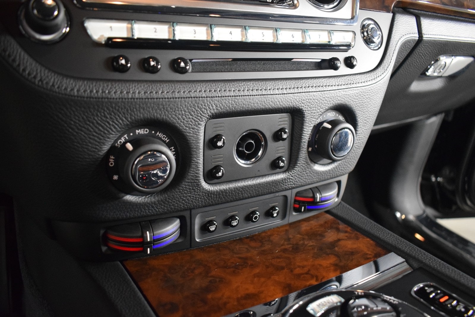 Thumbnail: 2012 Rolls-Royce Ghost - 37