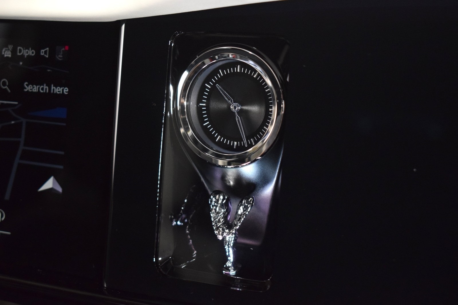 Thumbnail: 2026 Rolls-Royce Cullinan - 28