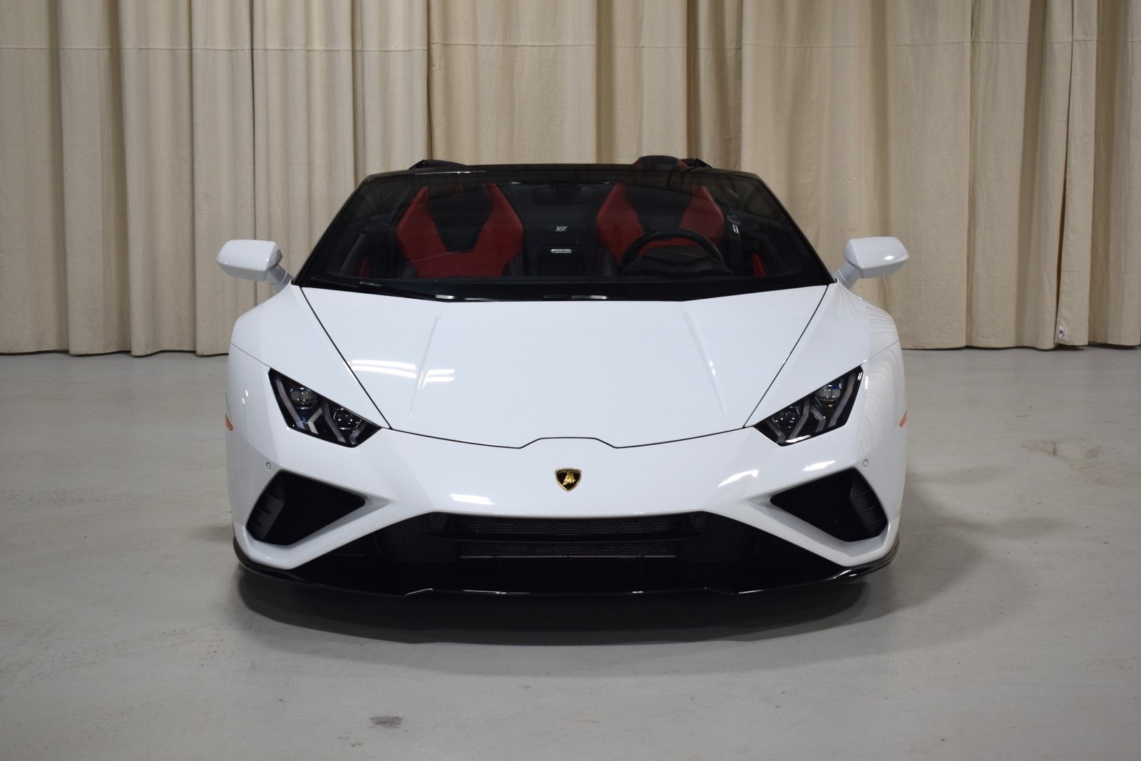 Thumbnail: 2023 Lamborghini Huracan - 9