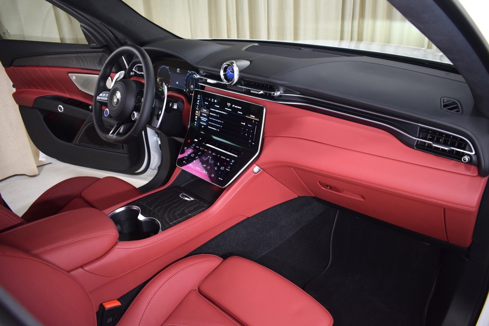 Thumbnail: 2025 Maserati Grecale - 23