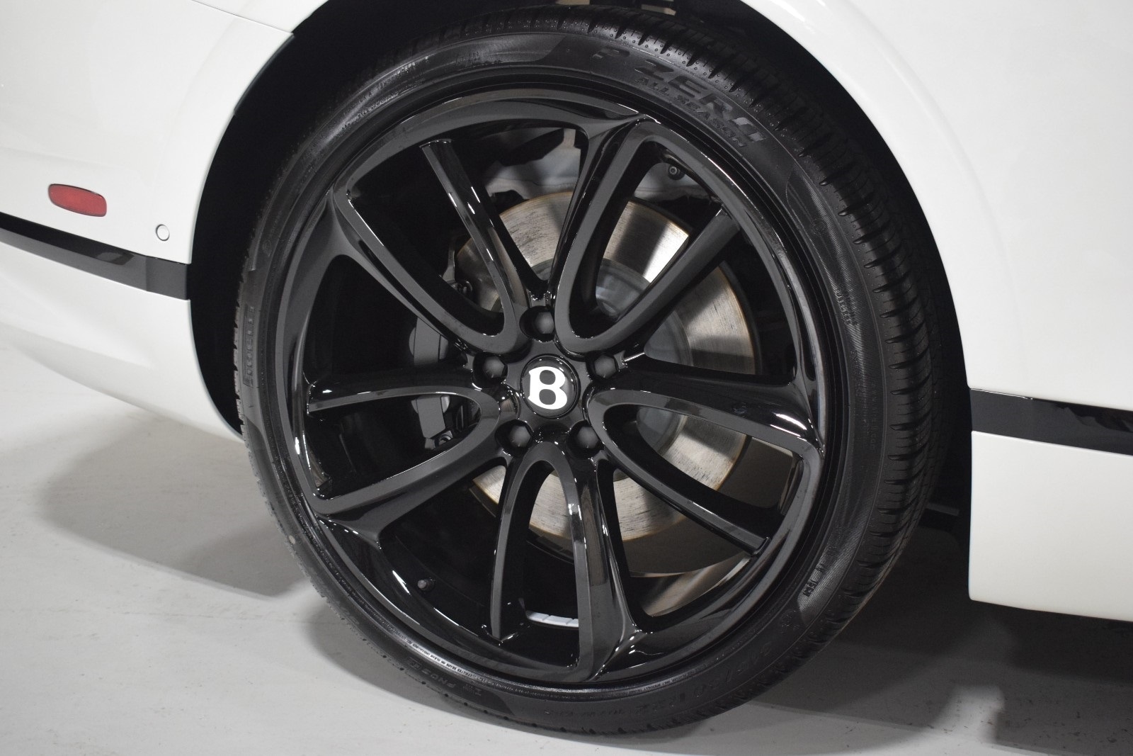 Thumbnail: 2024 Bentley Continental - 6