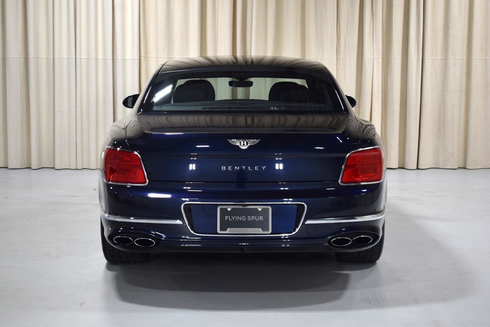 Thumbnail: 2023 Bentley Flying Spur - 13