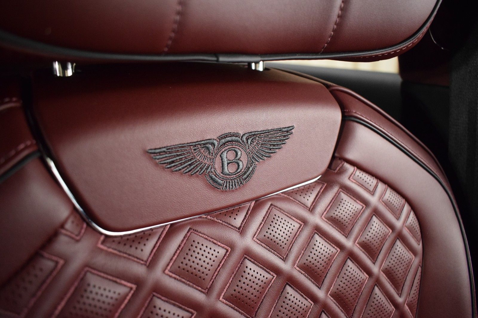 Thumbnail: 2023 Bentley Flying Spur - 37