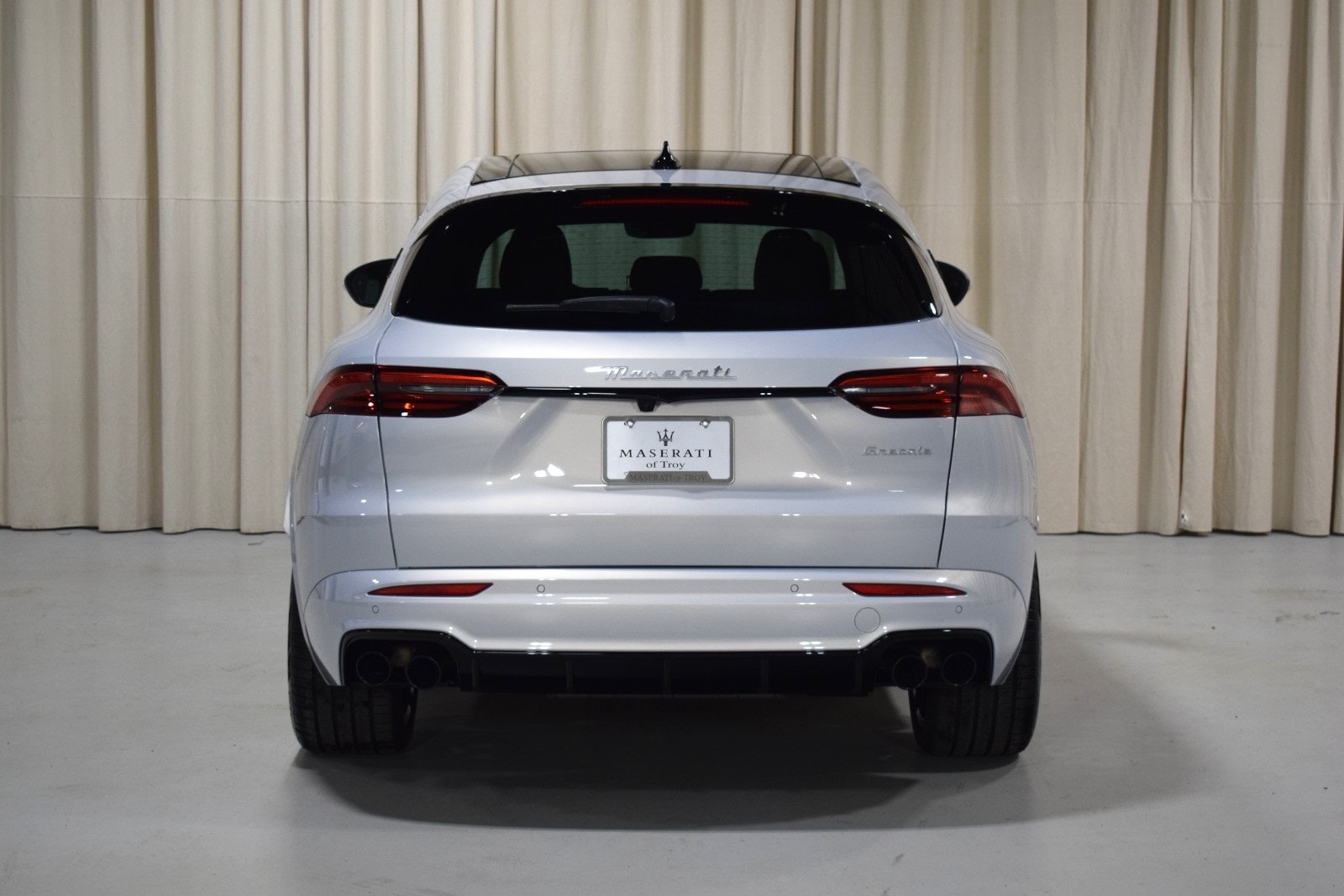 Thumbnail: 2025 Maserati Grecale - 12