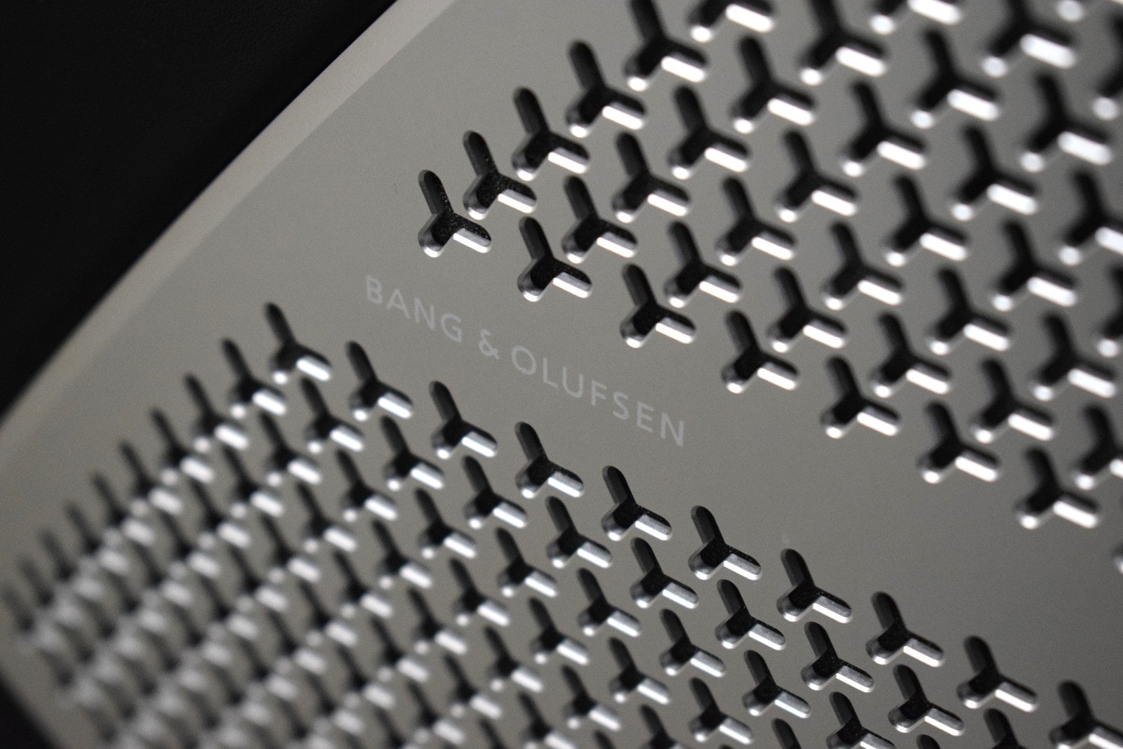 Thumbnail: 2023 Lamborghini Urus - 40