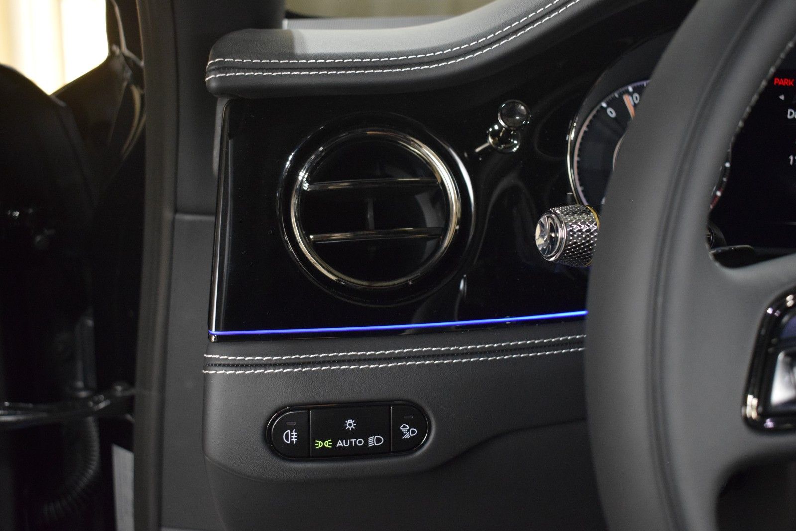 Thumbnail: 2026 Bentley Flying Spur - 29