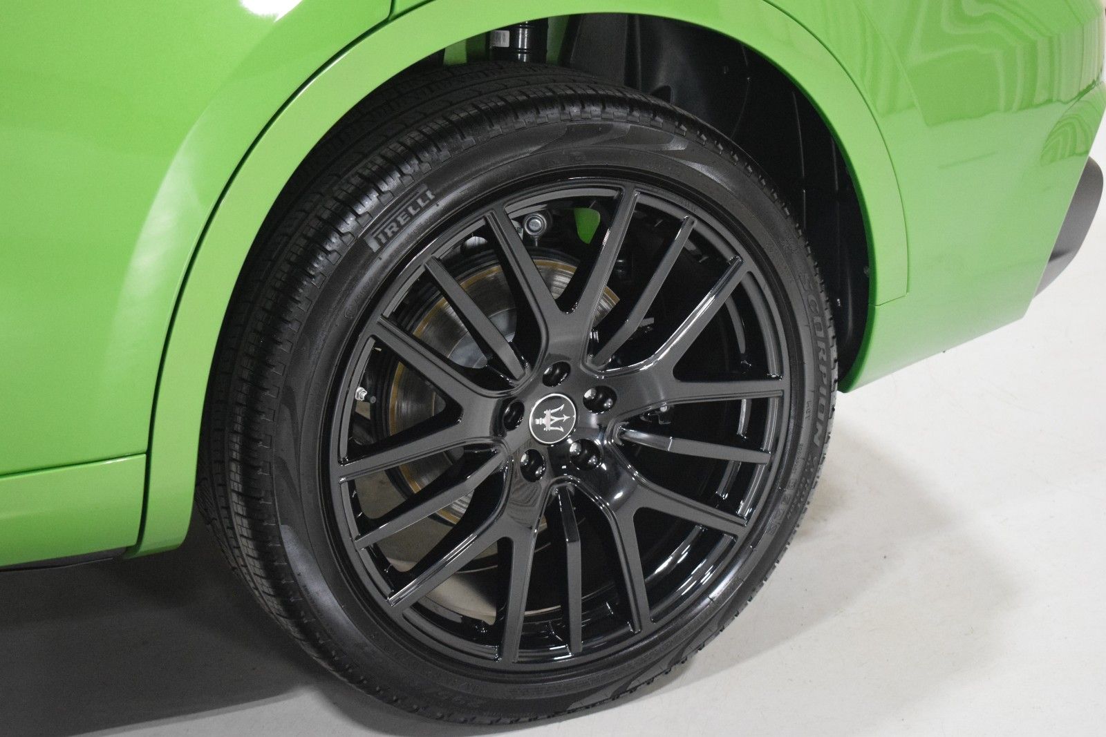 Thumbnail: 2023 Maserati Levante - 7