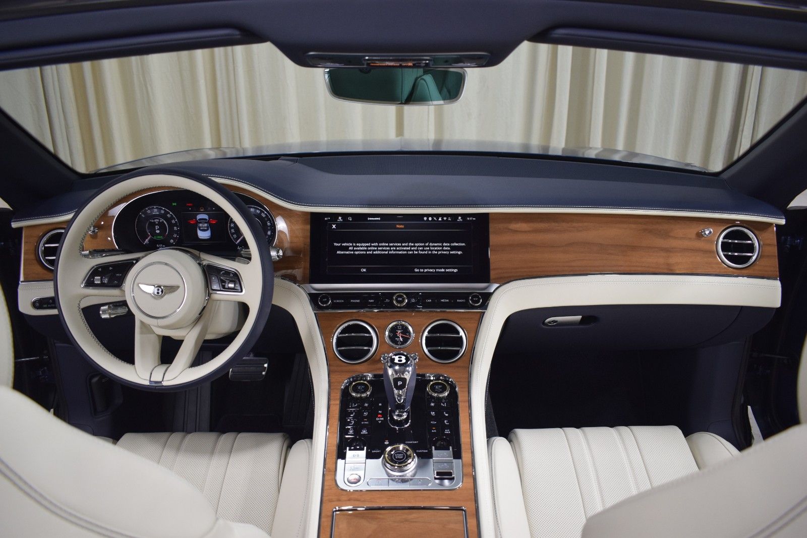 Thumbnail: 2026 Bentley Continental - 2