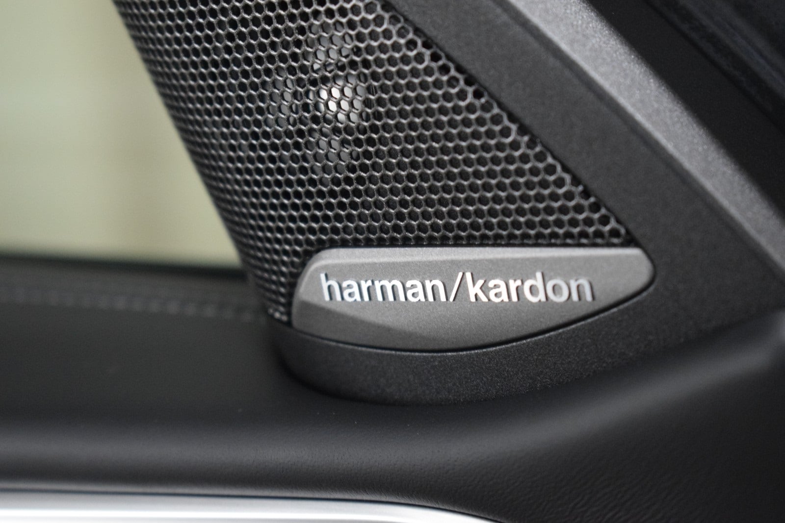 Thumbnail: 2023 BMW M4 - 37