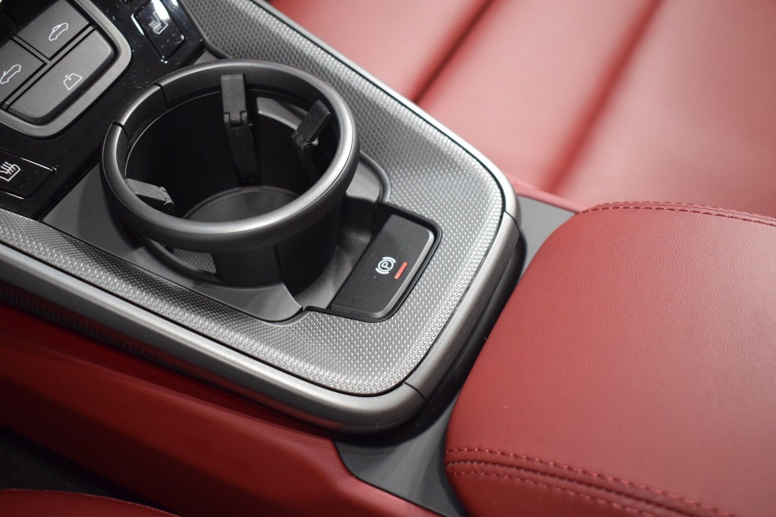 Thumbnail: 2024 Porsche 911 - 36