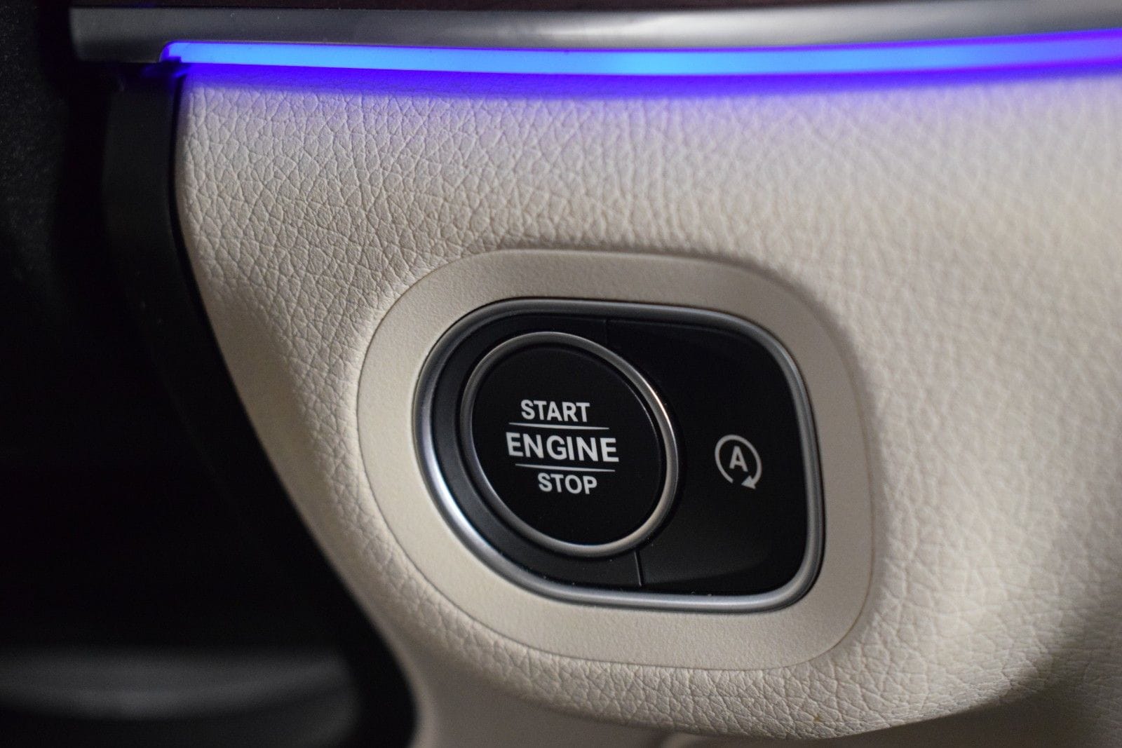 Thumbnail: 2025 Mercedes-Benz GLS - 34